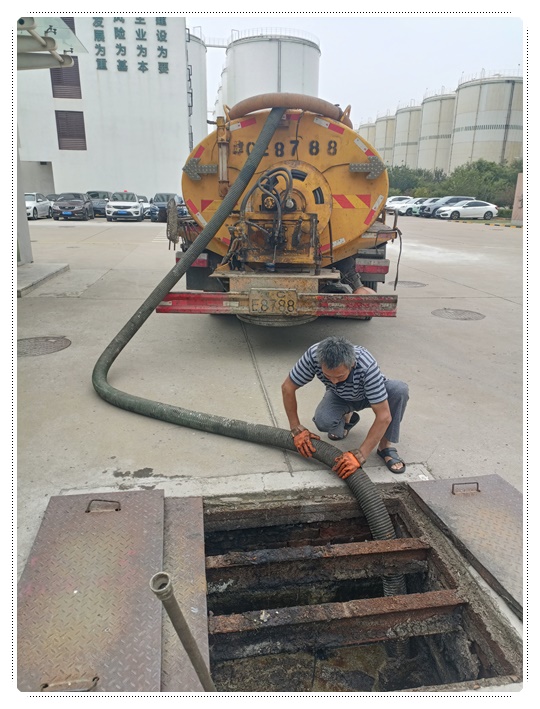 古塔隔油池清掏